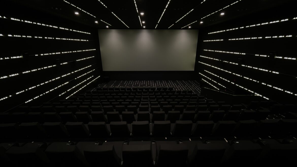 Bioskop Cine Grand Delta Planet Nis Srbija